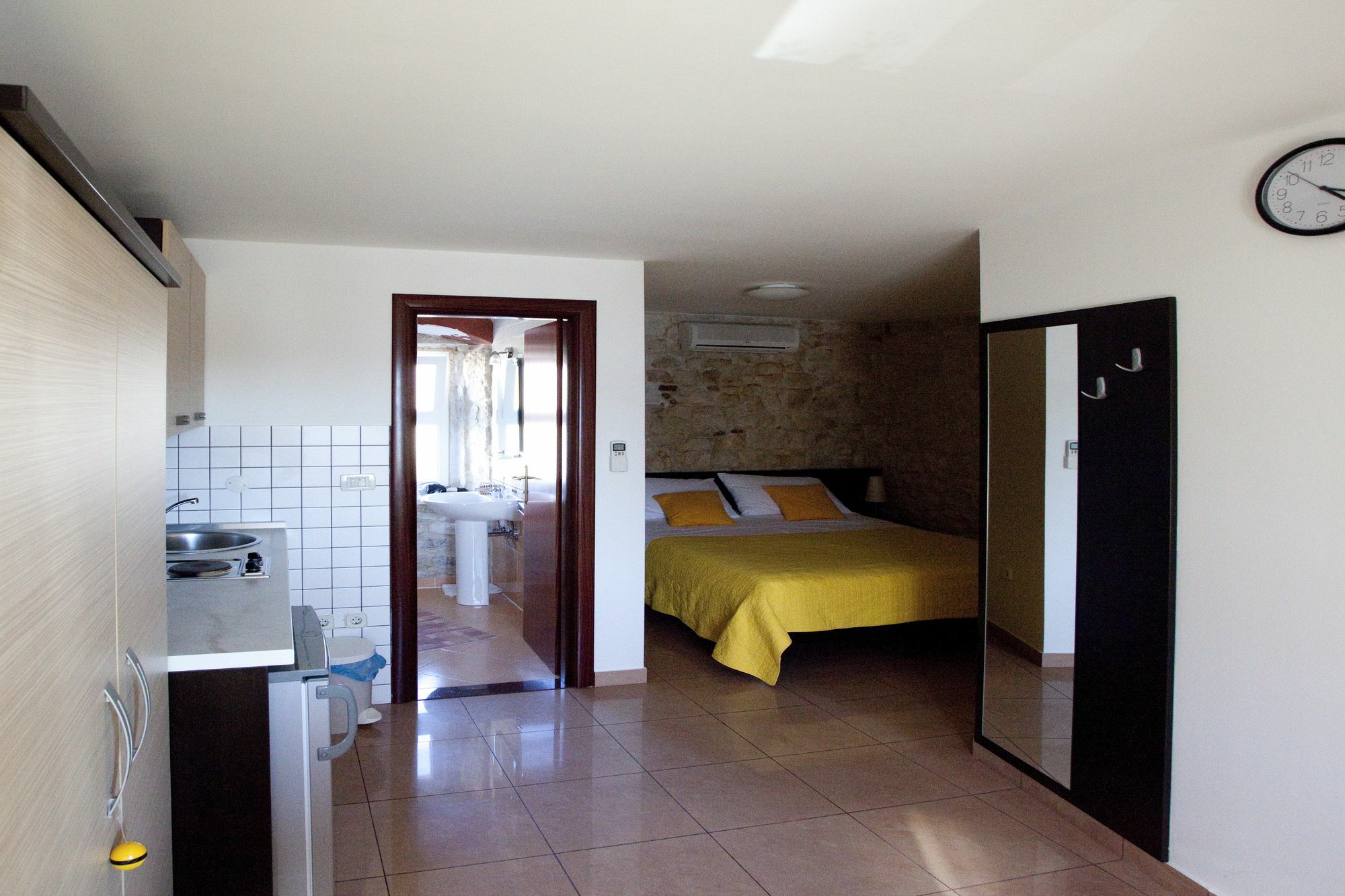 Apartments Riva Трогір Екстер'єр фото